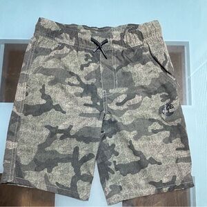 Timberland Camo Boys Shorts Size Small 8